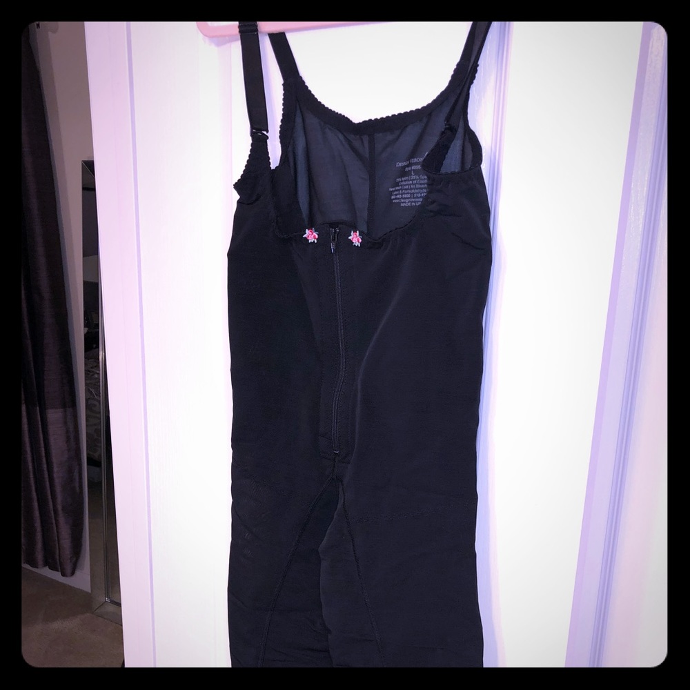 Design Veronique Faja body sculpting girdle